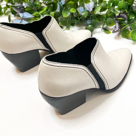 Naturalizer White Black Ankle Boots Size 7.5 - Picture 5 of 11